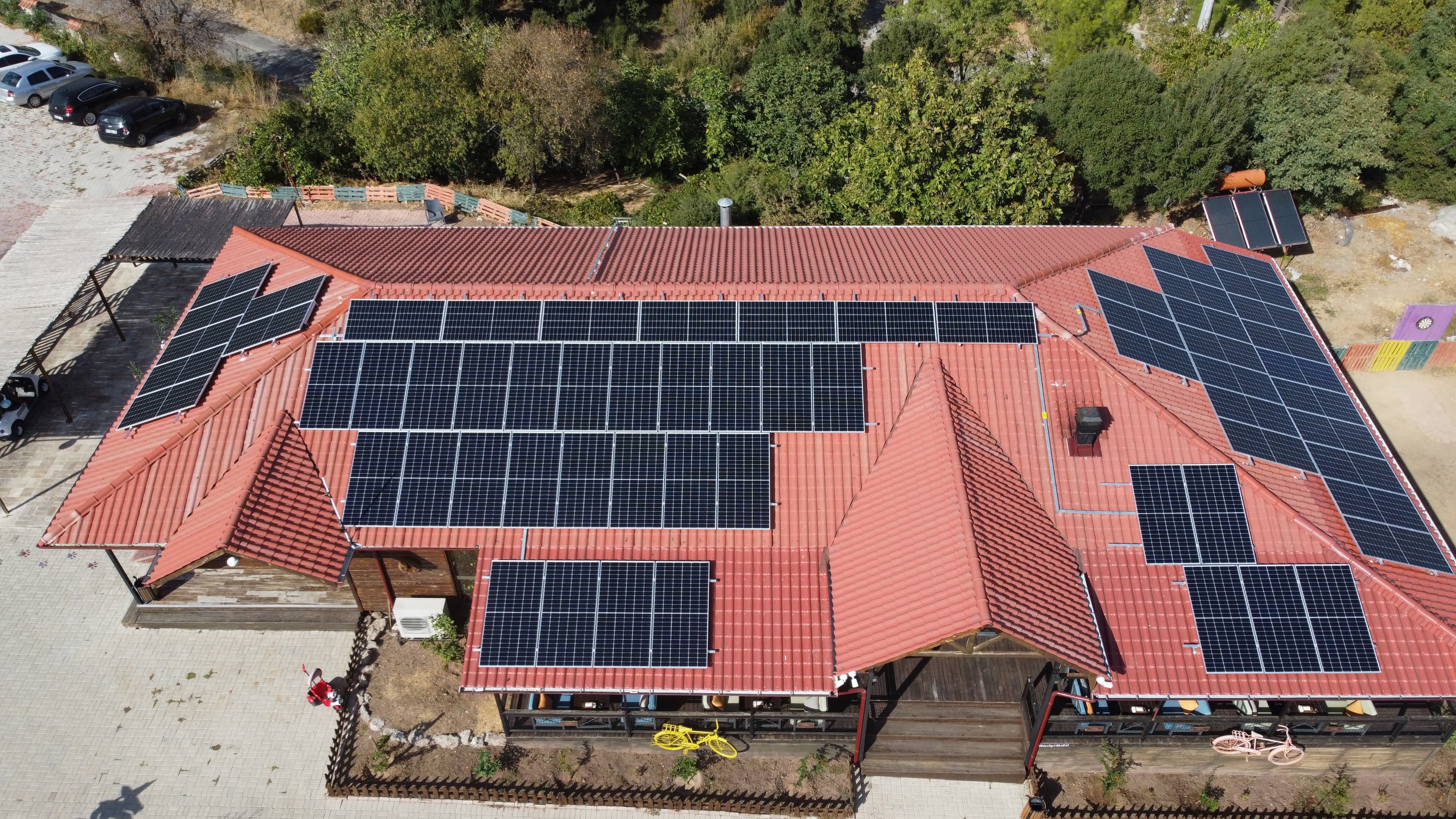 Milyos Hobbit Otel ÇATI GES